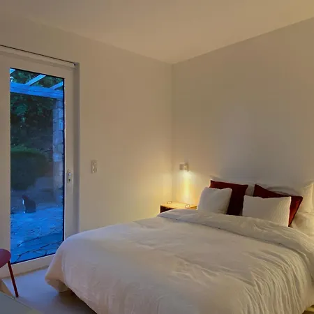 Вилла Superbe Petite Moderne Surplombant La